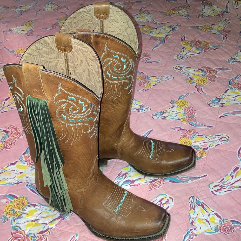 Boots